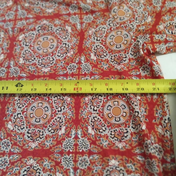 Max Studio Dress Stretchy, Comfort Red & Blue extract ,Bell Sleeves Size XL - Picture 2 of 6